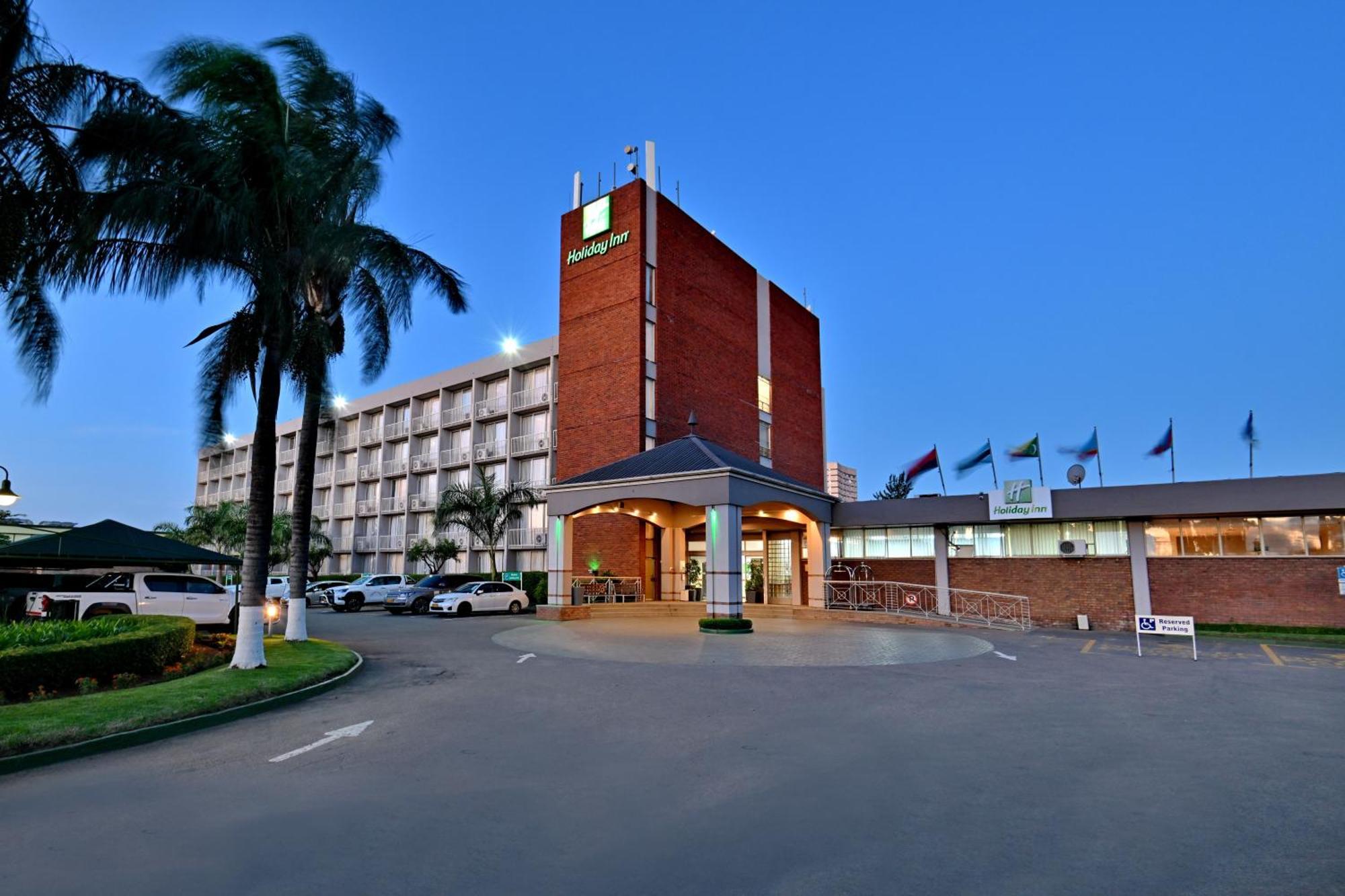 Holiday Inn - Bulawayo By Ihg Exterior photo
