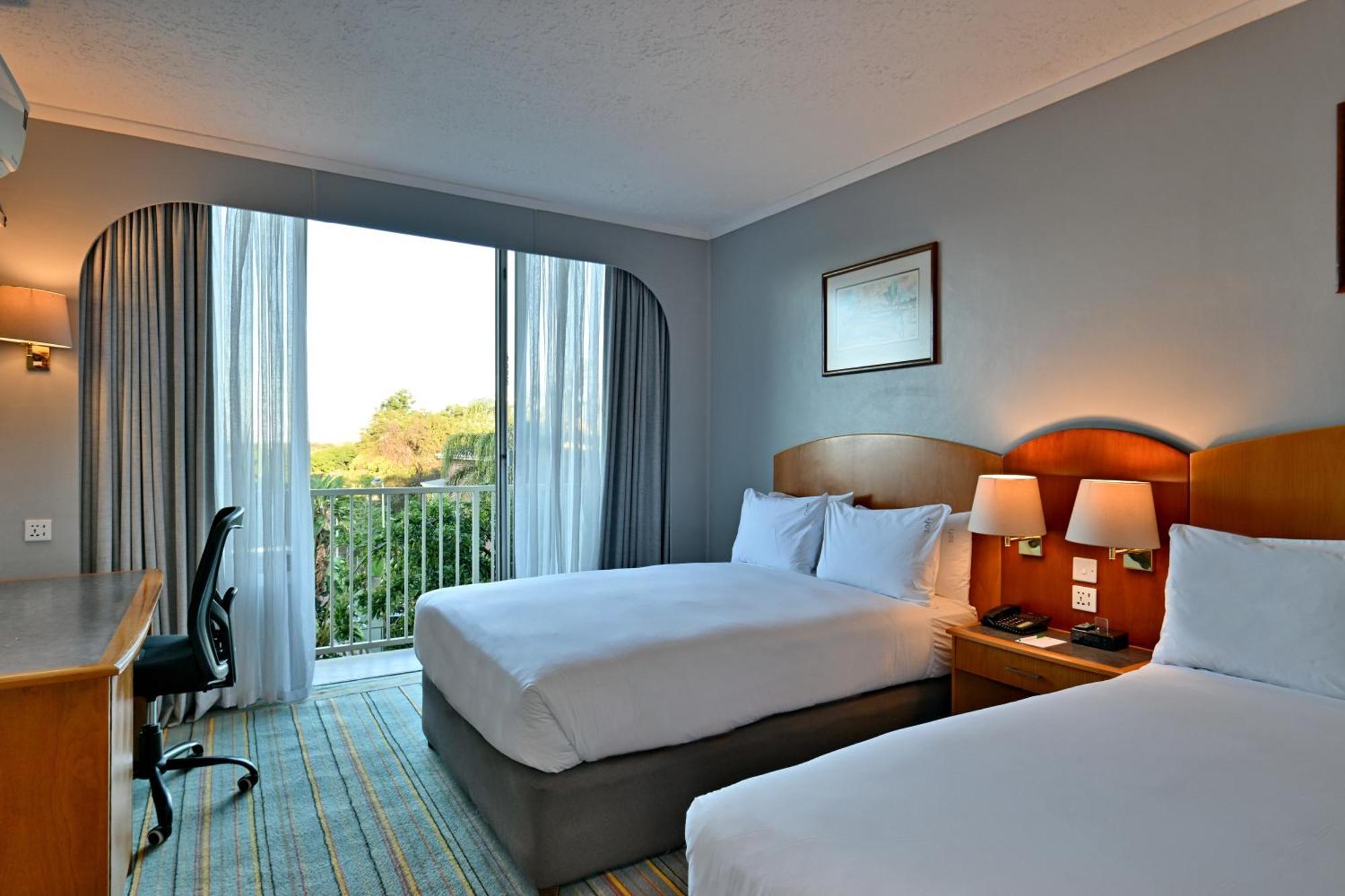 Holiday Inn - Bulawayo By Ihg Exterior photo