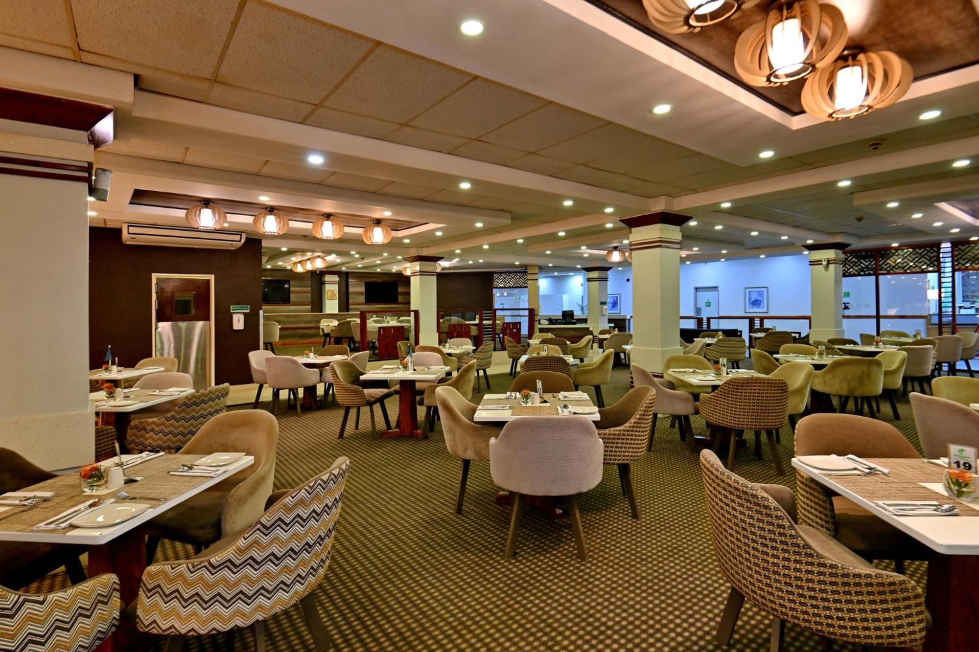 Holiday Inn - Bulawayo By Ihg Exterior photo